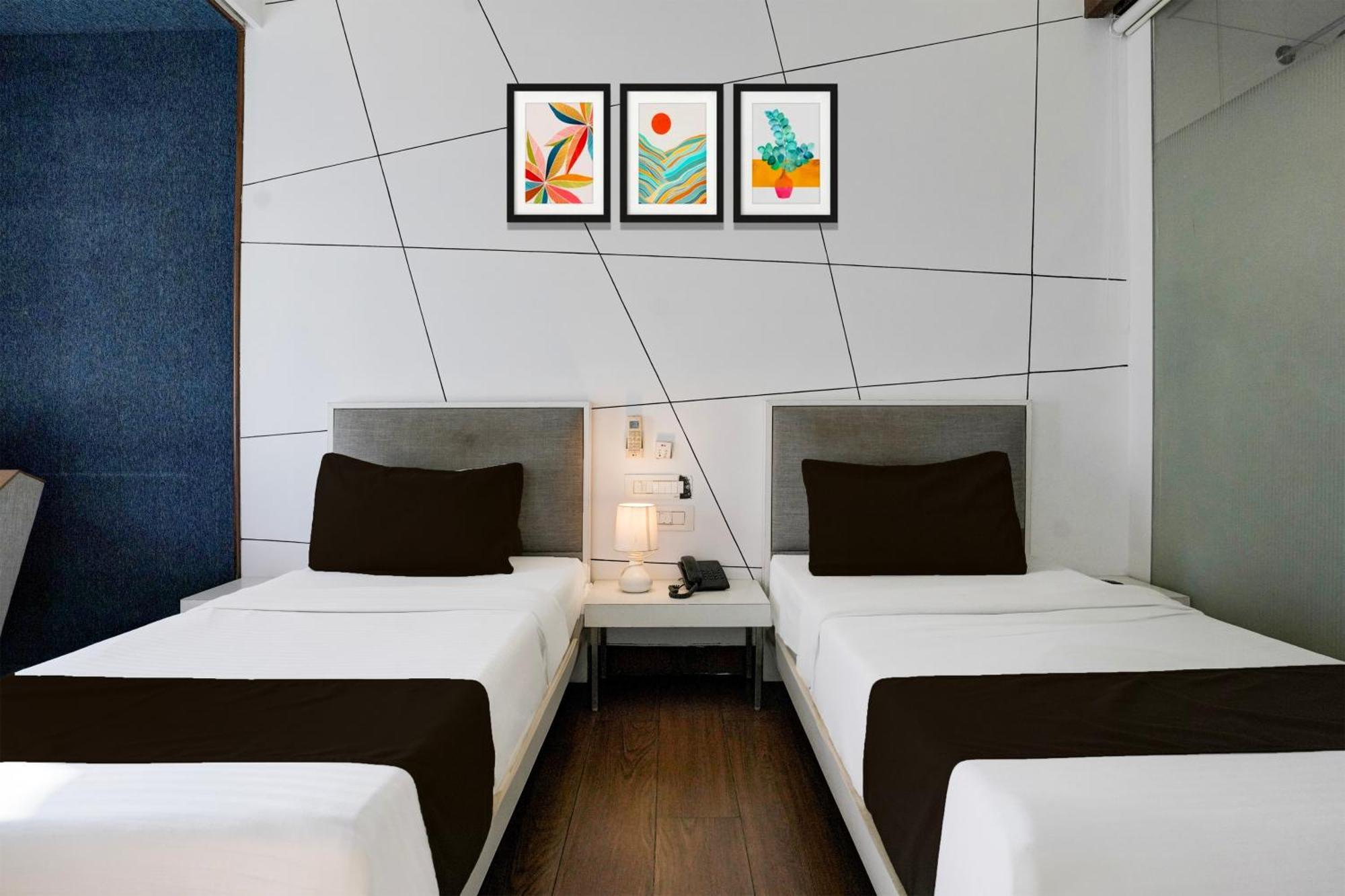 Super Collection O Limda Chowk Formerly Hotel Harmony 拉杰果德 外观 照片